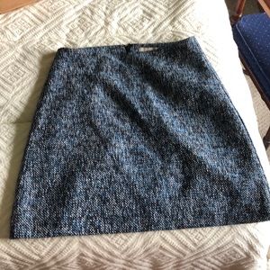 LOFT tweed skirt 4 black blue